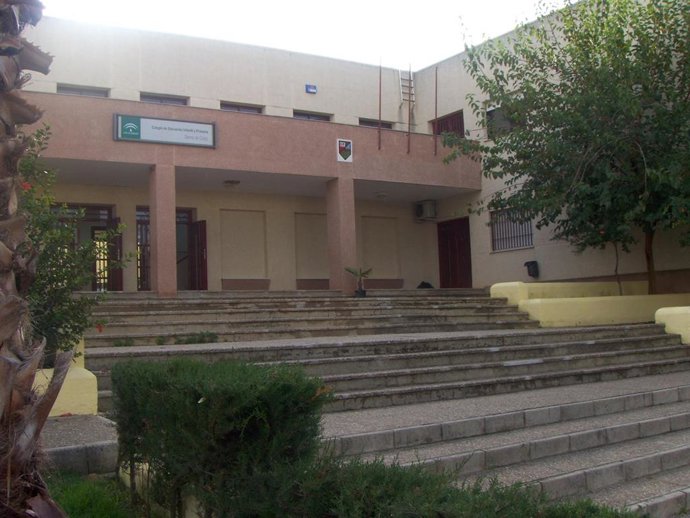 Colegio Sierra de Cádiz en Algar