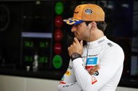 Sainz: "Hay un poco de incertidumbre, pero estaremos listos para el domingo"