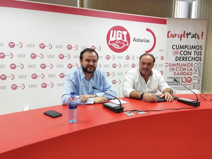 Rueda de prensa del Secretario General de UGT FICA, Jenaro Martínez, en rueda de prensa, junto a Javier Campa, Secretario de política sindical del sindicato.