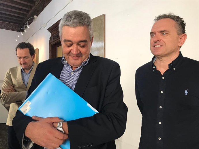 El presidente de Proinba, Luís Martín, tras reunirse con el conseller de Movilidad y Vivienda, Marc Pons