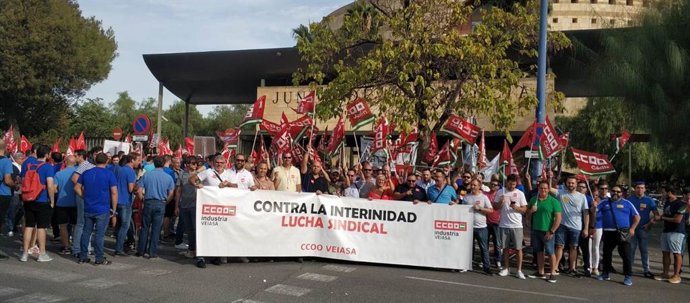 Protesta de este viernes en la Consejería de Hacienda