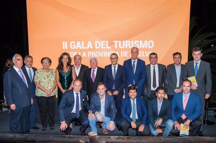 Galardonados en la II Gala del Turismo en Huelva.
