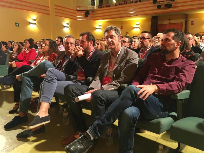 Iratxe García, Javier Izquierdo, Óscar Puente, Manuel Escarda y Luis Tudanca.
