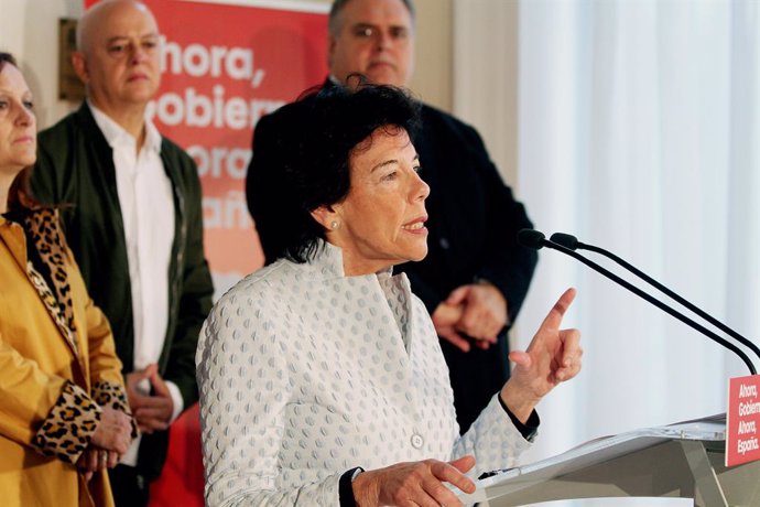 La ministra d'Educació i Portaveu del Govern en funcions, Isabel Celaá.