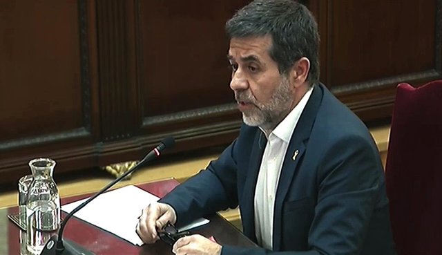 El expresidente de  la Asemblea Nacional Catalana (ANC), Jordi Sànchez , durante su intervención ante el Trubunal Supremo, en la última jornada del juicio del procés.