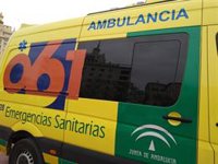 Trasladados al hospital seis heridos en un choque entre dos turismos en Torremolinos (Málaga)