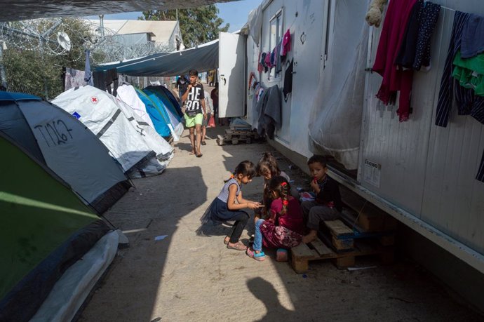 Europa.- ACNUR llama a intensificar la protección de los niños refugiados y migr