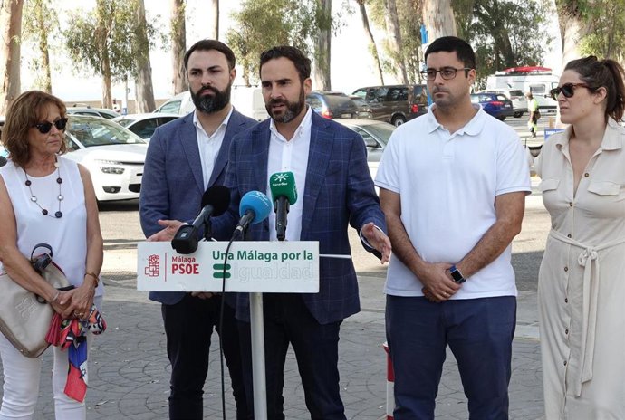 Daniel Pérez, portavoz del PSOE en el Ayuntamiento en un rueda de prensa