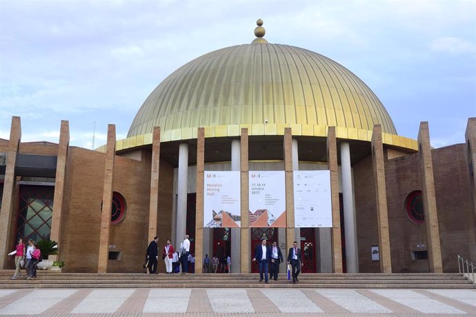 El Palacio de Exposiciones y Congresos de Sevilla (Fibes).