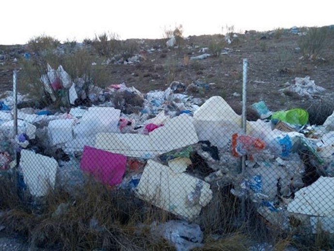 Imagen de residuos en el vertedero de Pinto.