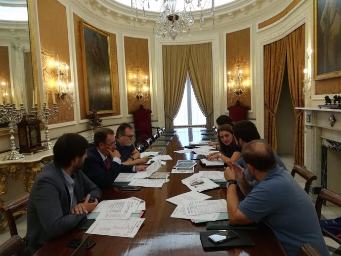 Reunión entre Diputación y Junta por turismo