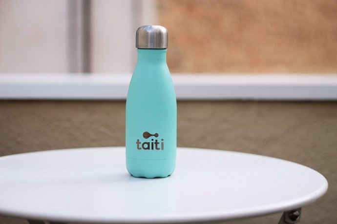 Nace Taiti, la empresa que ha lanzado un servicio que reutiliza botellas de agua para combatir la contaminación del plástico de un sólo uso en nuestros océanos
