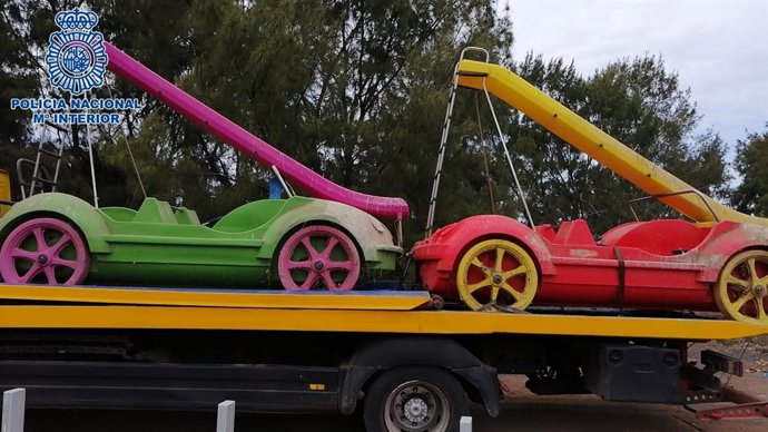 Patinetes acuáticos robados