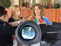Susana Díaz insta a la Junta a garantizar que "no asfaltará Doñana" para "ser creíble" en la defensa de este enclave