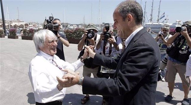 Francisco Camps con el magnate de la F1 Bernie Ecclestone en imagen de archivo