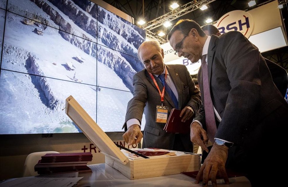 El presidente de la Diputación de Huelva, Ignacio Caraballo, en el III Salón Internacional de la Minería (MMH 2019).