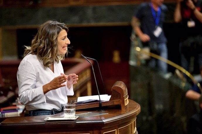 La diputada de Galicia en Común Yolanda Díaz durante la primera jornada del Debate de Investidura 2019