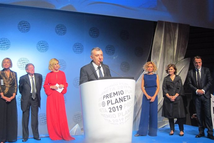El finalista del Premio Planeta 2019, Manuel Vilas
