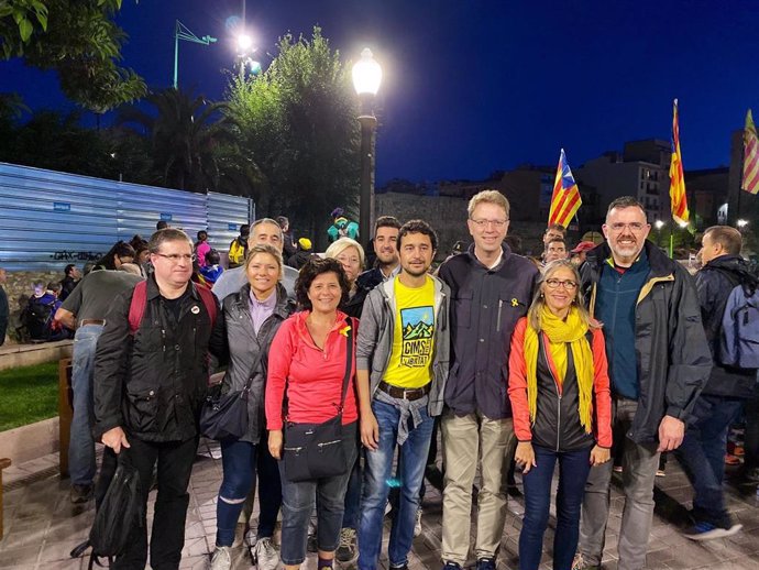 El conseller Dami Calvet participa en una de las cinco 'Marchas por la libertad' desde Tarragona.