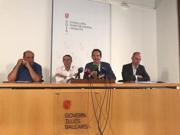 El conseller de Mobilitat i Habitatge, Marc Pons, després de presidir la Comissió de lluita contra l'intrusisme