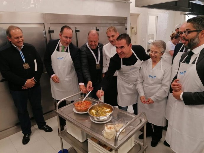 Oviedo.- El tradicional Menú del Desarme llega a la Cocina Económica de la mano 
