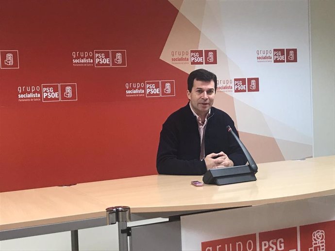 El secretario general del PSdeG, Gonzalo Caballero, en rueda de prensa