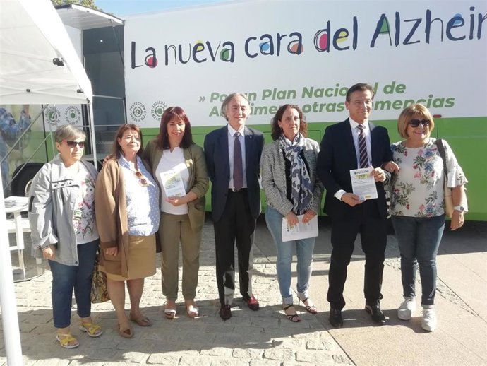 Presentación de la campaña 'La otra cara del Alzheimer'