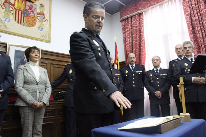Honorio Pérez tras tomar posesión como nuevo comisario jefe provincial de la Comisaría de la Policía Nacional en Soria.