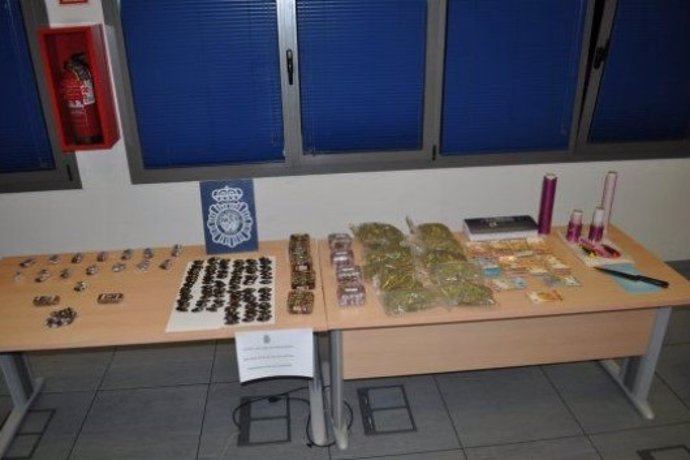 Imagen de la droga intervenida a los detenidos por Policía Nacional en el municipio de Alcorcón.