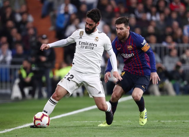 Isco y Messi en el Clásico Real Madrid  Barcelona