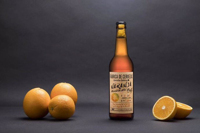 Estrella Galicia lanza una cerveza con naranjas de Valencia