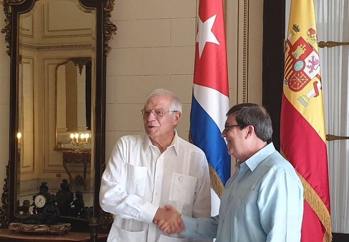 España/Cuba.- Borrell confirma en La Habana que los Reyes viajarán a Cuba justo 