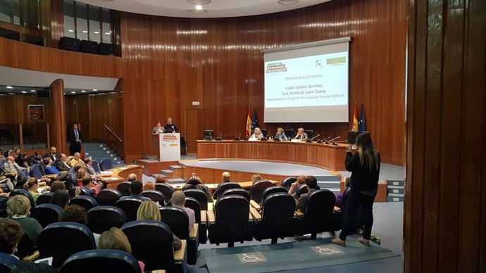 La ministra de Sanidad, María Luisa Carcedo, inaugura el Acto por el Día para la Erradicación de la pobreza 2019