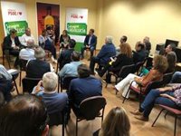 Susana Díaz insta a la Junta a complementar las medidas del Gobierno "contra los aranceles injustos" de Trump