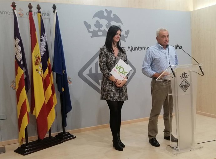 El portaveu de Vox a Palma, Fulgencio Coll, en roda de premsa.