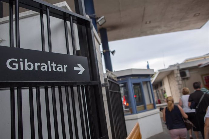 Frontera entre España y Gibraltar