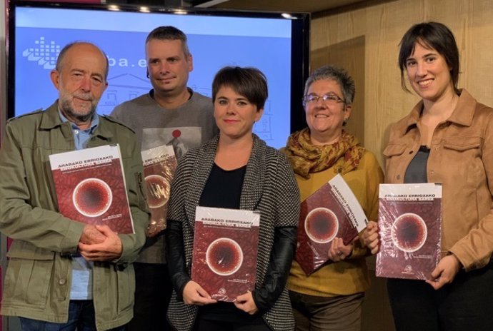 Diputación de Álava colabora en la publicación de una investigación antropológica sobre Rioja Alavesa, a través del vino