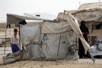 Las agencias humanitarias se esfuerzan por ayudar a los 200.000 desplazados por la ofensiva turca