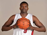 Luol Deng se retira de la NBA como jugador de los Chicago Bulls
