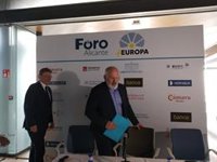 Timmermans defiende el acuerdo porque garantiza la "integridad" de la UE y evita una frontera "dura"