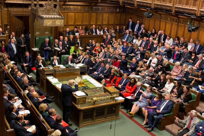 Boris Johnson habla en la Cámara de los Comunes