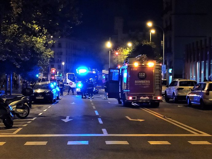 Disturbis en l'avinguda Vilanova de Barcelona, cerrca de l'Arc de Triomf, en disturbis contra la sentncia del processo independentista