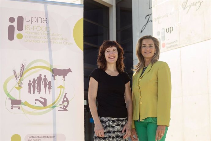 Maite Martínez Aldaya (izq.) y María José Beriáin Apesteguía, investigadoras del Instituto IS-FOOD de la UPNA