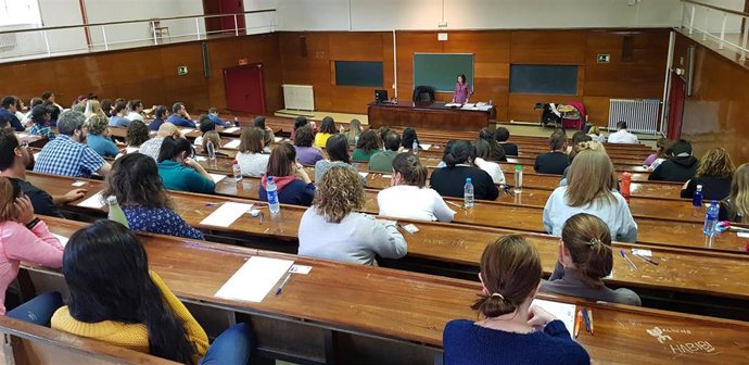 Un 44% de los aspirantes a una de las 8.102 plazas del Estado se examina este sábado en Madrid