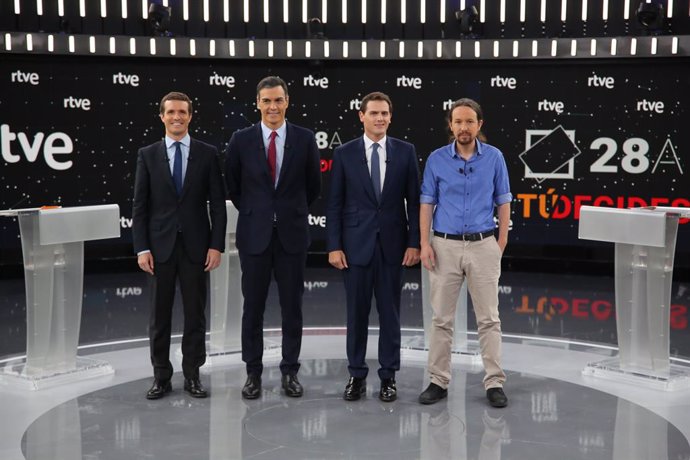  El president del PP, Pablo Casado; el president del Govern central, Pedro Sánchez; el president de Ciutadans, Albert Rivera; i el secretari general d'Unides Podem, Pablo Iglesias, al debat a quatre de RTVE.