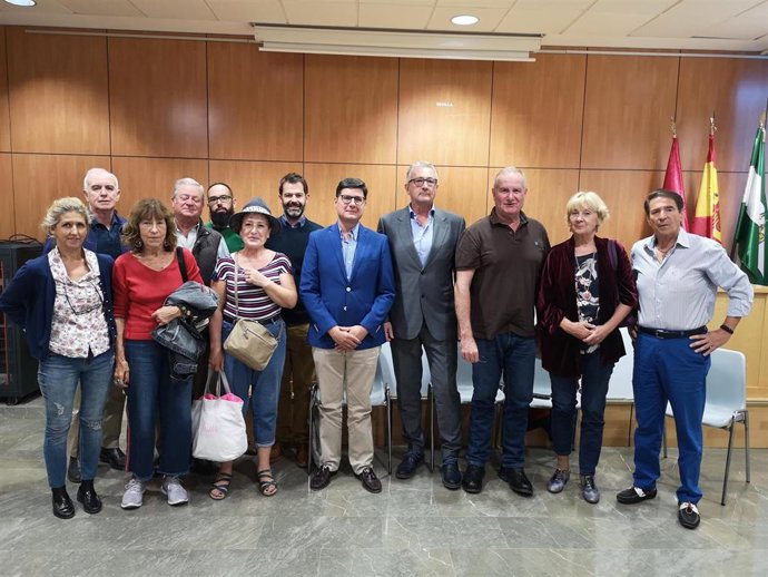 Pimentel tras mantener una reunión con los vecinos de Los Remedios y Tablada