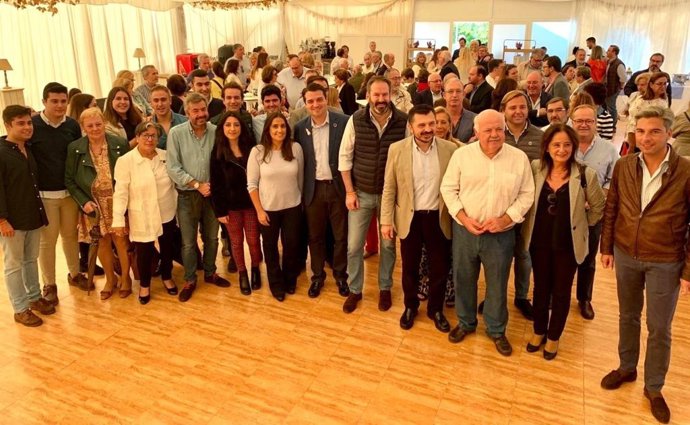 Toni Martín en un encuentro con afiliados del PP de Córdoba