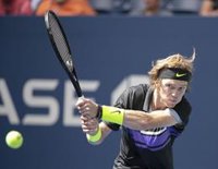 Rublev arrasa a Mannarino y reina en Moscú