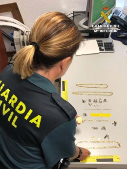 Robo de joyas en casas de campo en la provincia de Huelva.