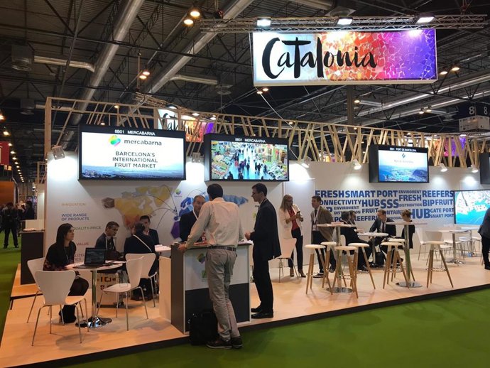 Expositor de Mercabarna en la feria Fruit Attraction de 2018